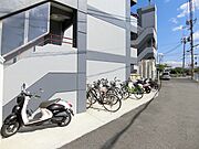 駐輪場