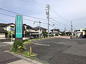 くすがみクリニック〔診療科目〕  内科、胃腸科、循環器科、アレルギー科、小児科〔休診日〕  水午後・土午後・日・祝〔開院〕  平成17年5月 230m