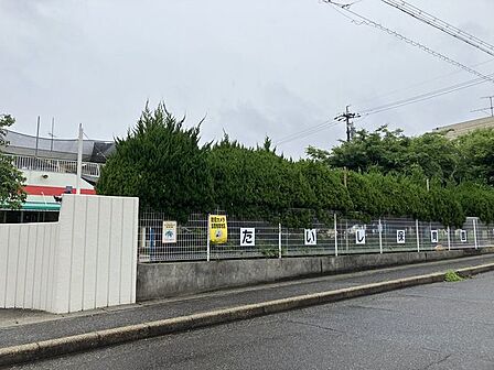 たいし保育園【保護者とともに子どもの育ちを大切にし、地域に愛される保育園を目指す　豊かな人間性を持った子どもの育成をする】 320m