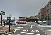 デリシア三輪店（432m）