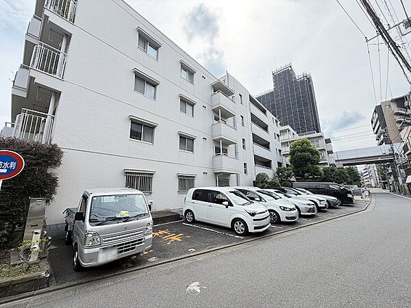 駐車場を拡大表示