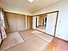 リビング/ダイニング：【リフォーム前】リビングとなる予定のお部屋の別角度です。