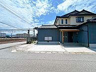 富山県魚津市北鬼江2丁目8-16：物件画像