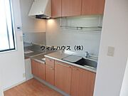 ガスコンロ設置タイプのキッチンです。