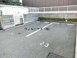 22 / 35