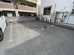 6 / 12