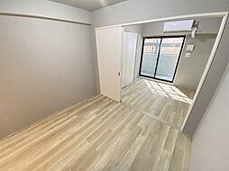 クローバー・グランツ三国ヶ丘 4階1LDKのリビング/ダイニング