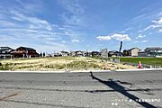 【分譲地全体】■建築条件なし×広々な敷地■老上西小学校まで徒歩9分の好立地■売主直販