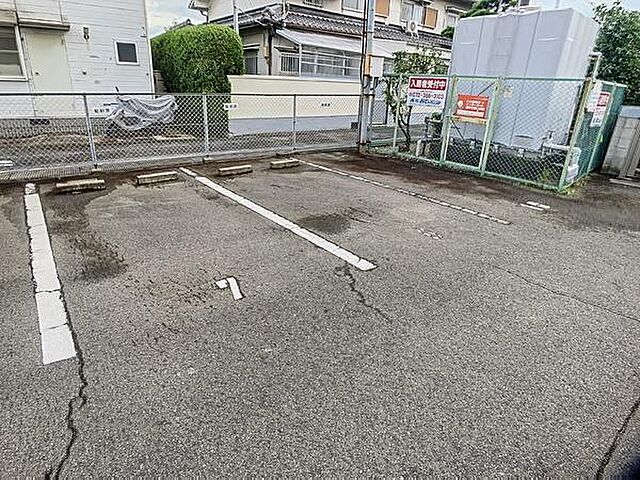 6 / 14