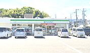 ファミリーマート和泉唐国店 2826m