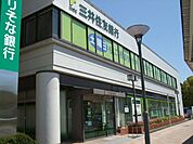 三井住友銀行金剛支店 819m