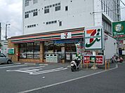 セブンイレブン河内長野本多町店 751m