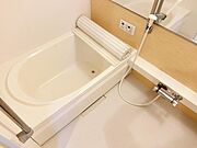 浴室乾燥機、追い焚き機能付きバス！
