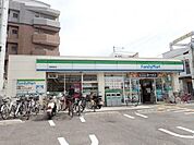 ファミリーマート堺鳳東町店 103m