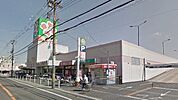 ライフ福泉店 369m