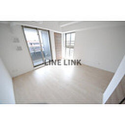 ローレルタワー心斎橋 6階1DKのリビング/ダイニング