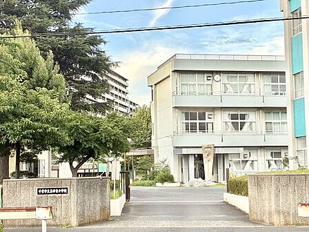 千葉市立真砂東小学校まで460m (徒歩6分)