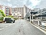 駐車場：【駐車場】ファミリーカーも悠々駐車できるスペースです。お車好きにはたまらないですね！