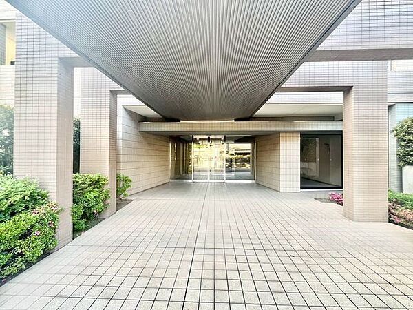 エントランスを拡大表示