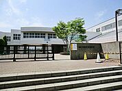 千葉市立金沢小学校まで640m (徒歩8分)