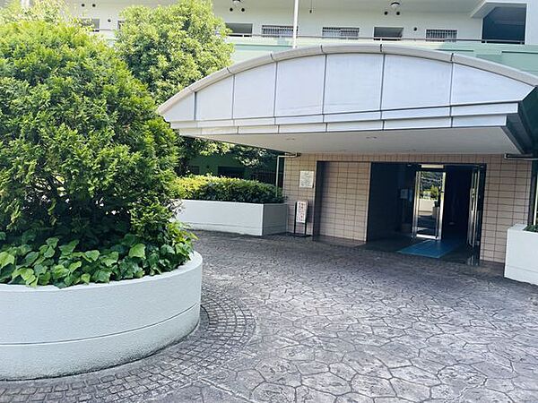 エントランスを拡大表示