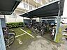 その他：【駐輪場】雨の日も嬉しい屋根付き駐輪場です。