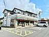 周辺：「セブンイレブン千葉草野店」まで160m (徒歩2分)急な買い物はもちろん、ATM利用や公共料金の支払いなどにご利用いただけます。