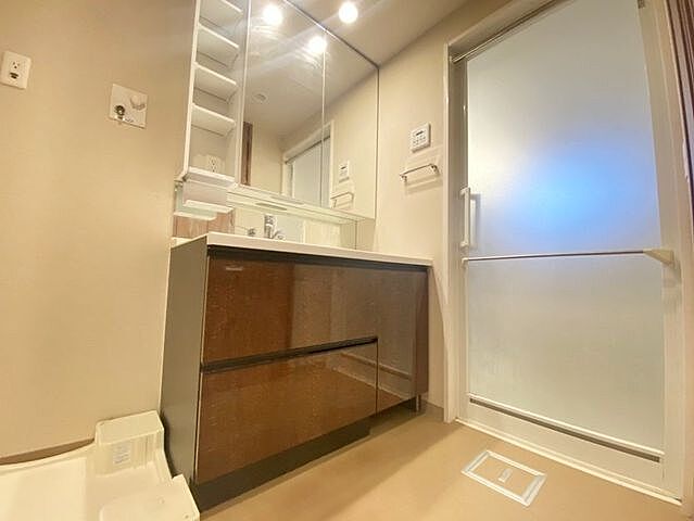 洗面 ライオンズ那覇三原グランフォート 14階/-