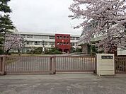 社小学校