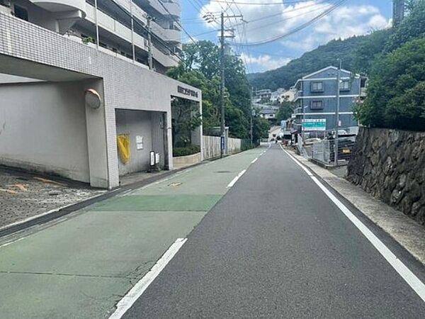 周辺を拡大表示