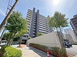 【建物外観】明るい陽の光を採り入れる、全戸南向きのプランニングです。