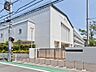 周辺：大田区立東六郷小学校（300m）