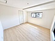 写真は施工例。ご案内は平日・休日ともに可能です。お仕事帰りやお買い物のついでなど、短時間のご見学にも柔軟に対応いたします。まずは30分ほどサクッとご覧いただくだけでも大歓迎です。お気軽にご相談下さい。