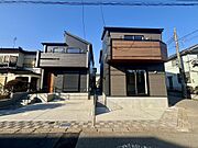 ご案内は平日・休日ともに可能です。お仕事帰りやお買い物のついでなど、短時間のご見学にも柔軟に対応いたします。まずは30分ほどサクッとご覧いただくだけでも大歓迎です。お気軽にご相談くださいませ。