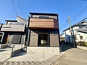 ご案内は平日・休日ともに可能です。お仕事帰りやお買い物のついでなど、短時間のご見学にも柔軟に対応いたします。まずは30分ほどサクッとご覧いただくだけでも大歓迎です。お気軽にご相談くださいませ
