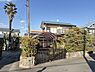 外観：南向きでとても陽当たりの良いお家です。前面道路は、幅員6ｍありゆとりがございます。