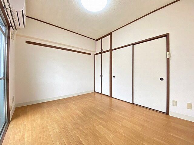 寝室