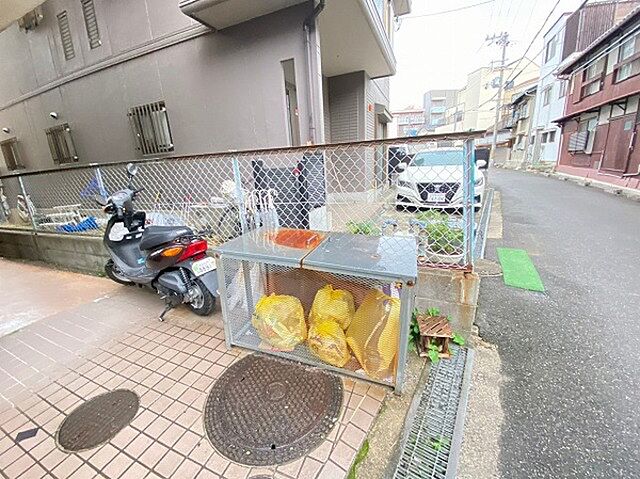 その他