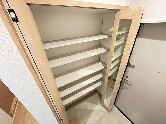 収納