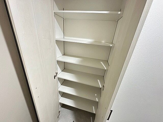 収納