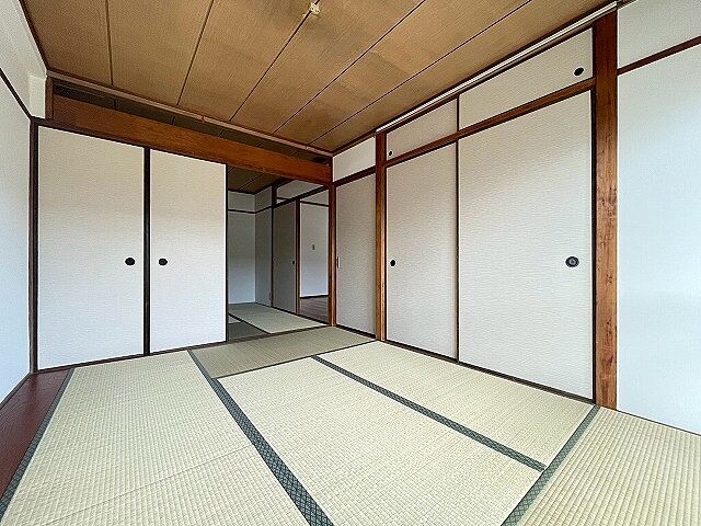 寝室