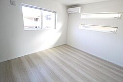 阪急千里線 北千里駅 バス8分 小野原南下車 徒歩5分の賃貸アパート 3階ワンルームのリビング/ダイニング