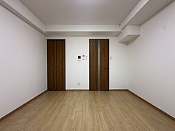 レグルス吹田元町 8階1Kのリビング/ダイニング