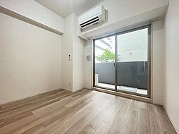 アルティザ江坂 2階1Kのリビング/ダイニング