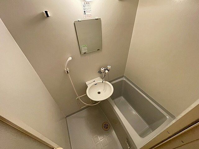 浴室