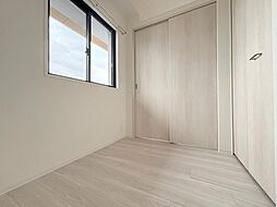 コンフォリア・リヴ新大阪西宮原ソルテラス 5階2LDKのリビング/ダイニング