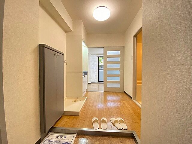 玄関