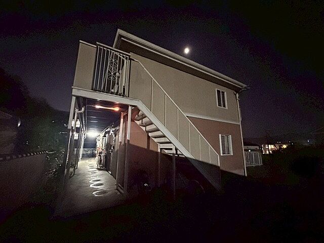 5 / 27