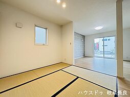 グローバルガーデン岐阜市柳津町丸野5丁目:和室