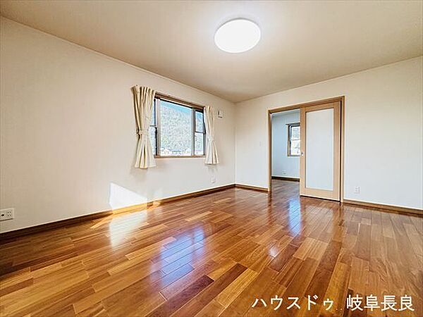 洋室